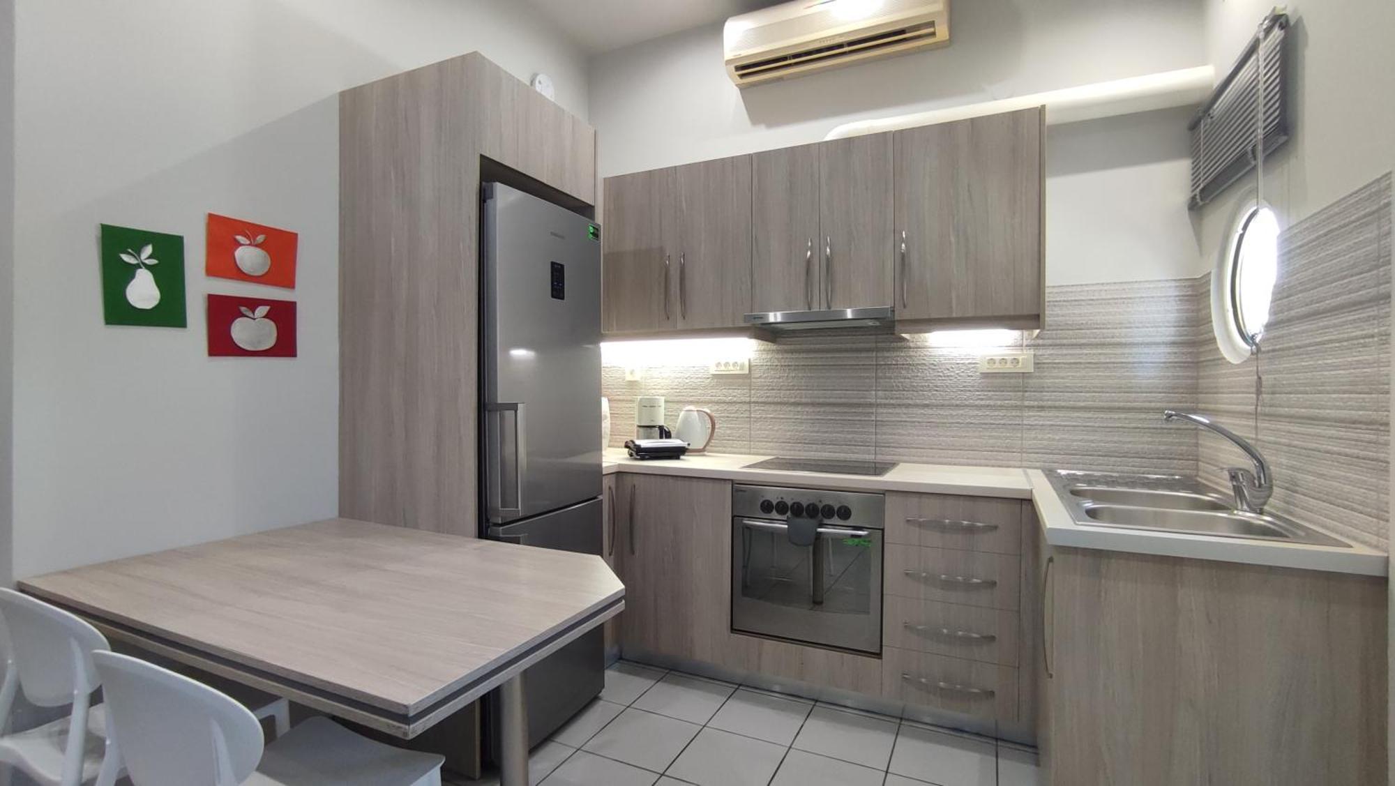 Dennis Stylish Apartment Kato Daratso Dış mekan fotoğraf